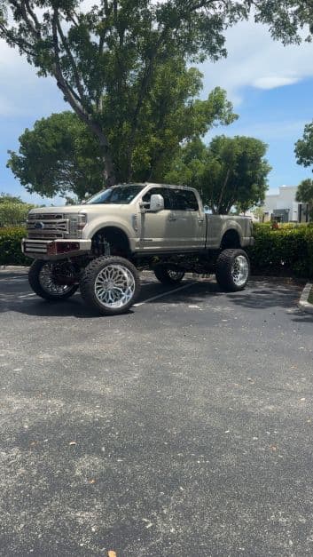 2018 Ford F250 thumbnail 4