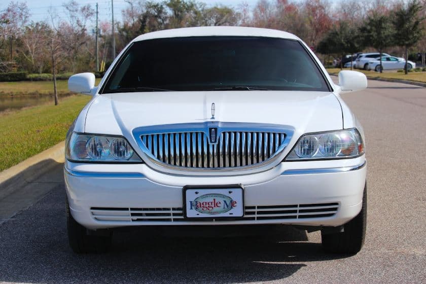 2004 Lincoln Limousine thumbnail 6