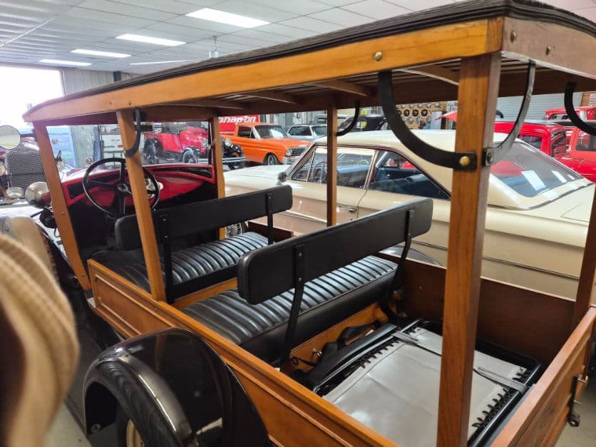 1930 Ford Huckster thumbnail 3