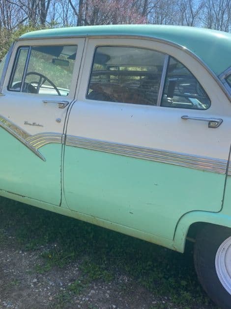 1956 Ford Fairlane Town Sedan thumbnail 18