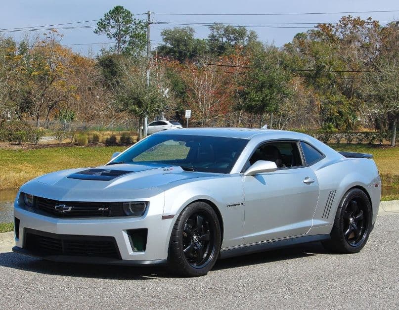 2014 Chevrolet Camaro thumbnail 3