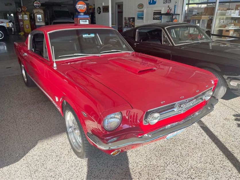 1966 Ford Mustang Fastback — photo 1