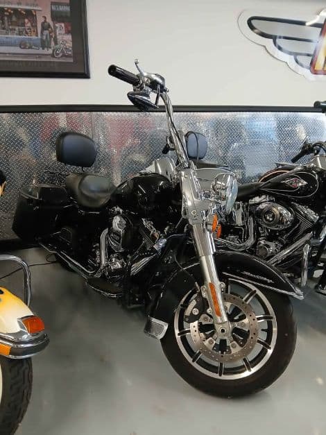 2022 Harley Davidson Street Glide thumbnail 13