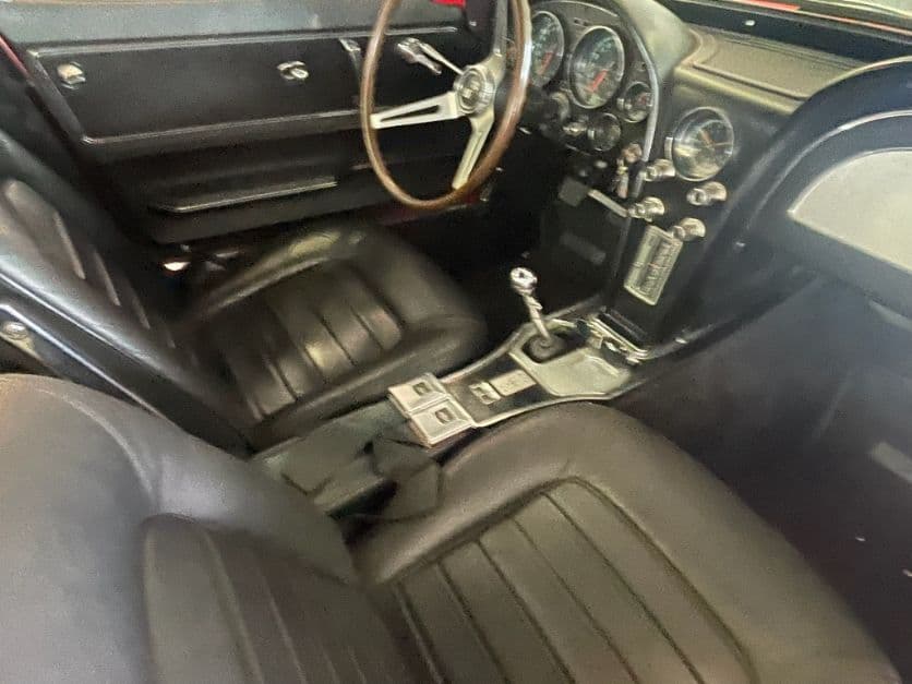 1966 Chevrolet Corvette thumbnail 5