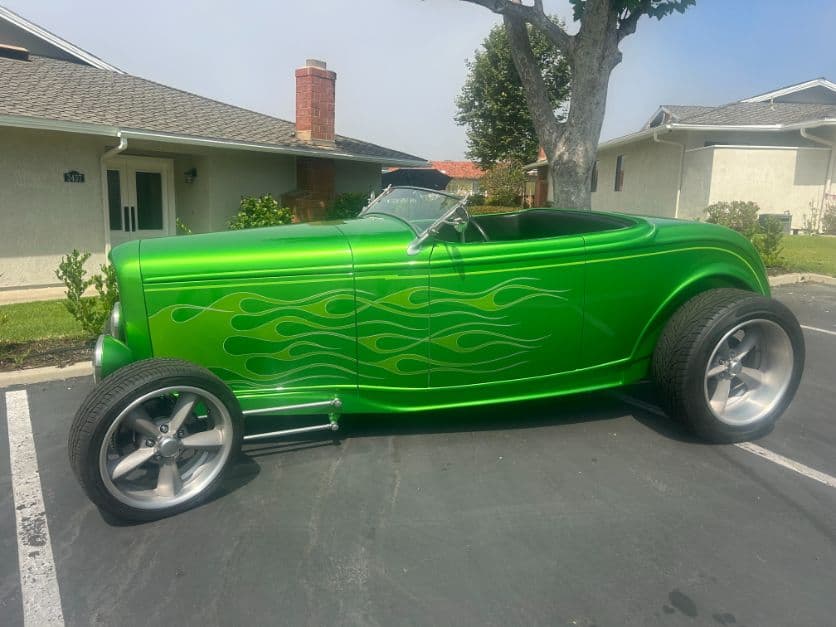 1932 Ford Roadster thumbnail 4