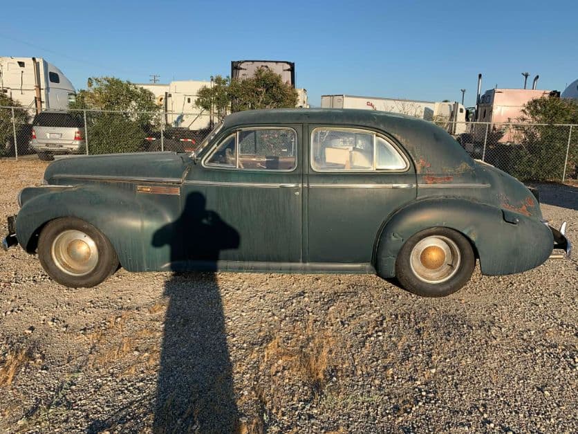 1940 Buick Sedan — photo 1