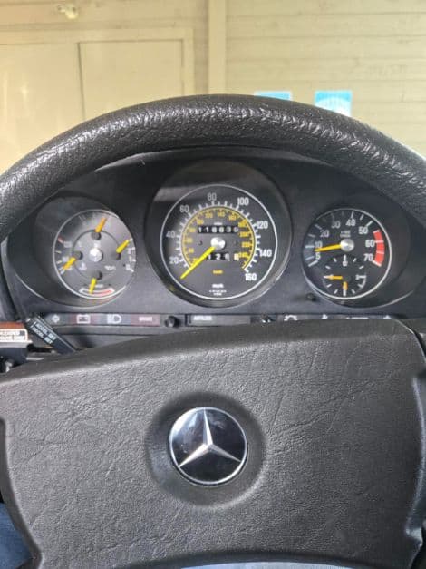 1985 Mercedes Benz 380SL thumbnail 19