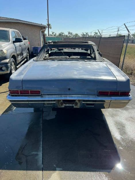 1966 Chevrolet Impala Convertible thumbnail 4