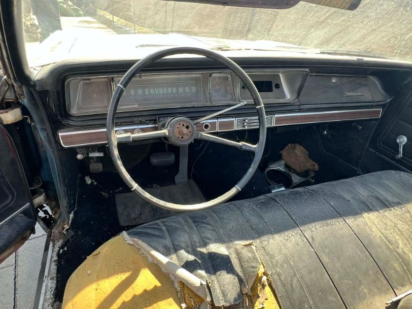 1966 Chevrolet Impala Convertible thumbnail 13