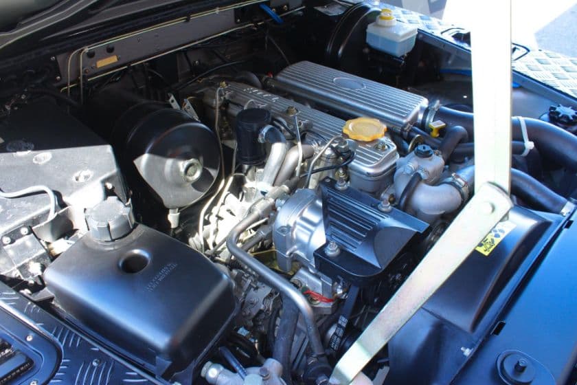 1997 Land Rover Defender thumbnail 9