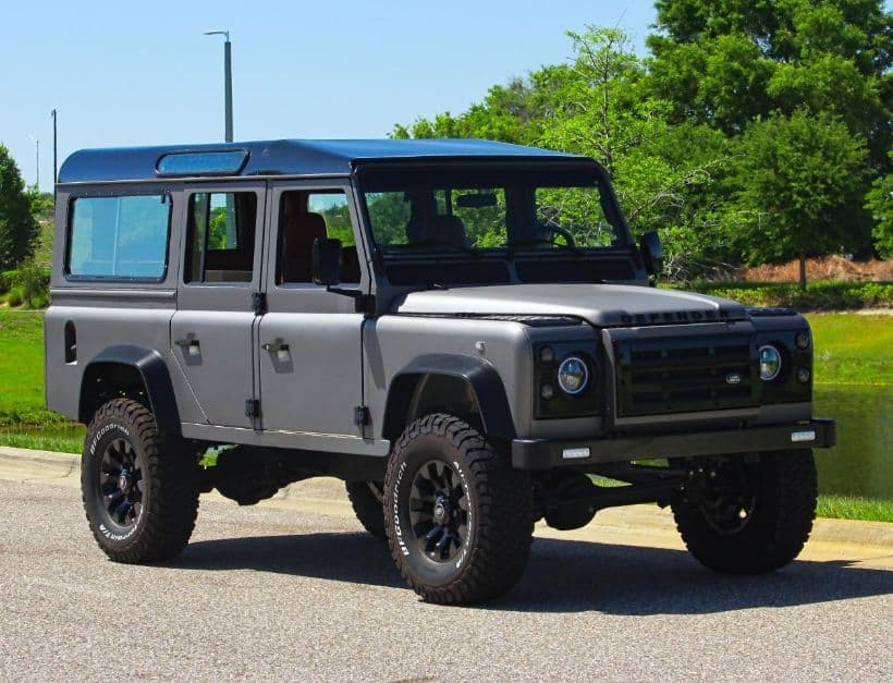 1997 Land Rover Defender — photo 1