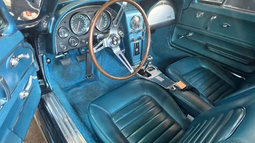 1966 Chevrolet Corvette thumbnail 4