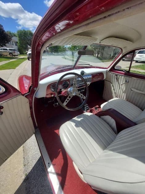 1951 Chevrolet Sedan Deluxe thumbnail 5