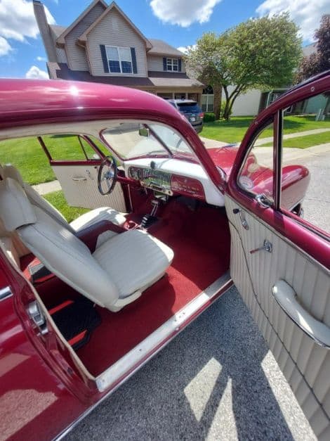 1951 Chevrolet Sedan Deluxe thumbnail 6