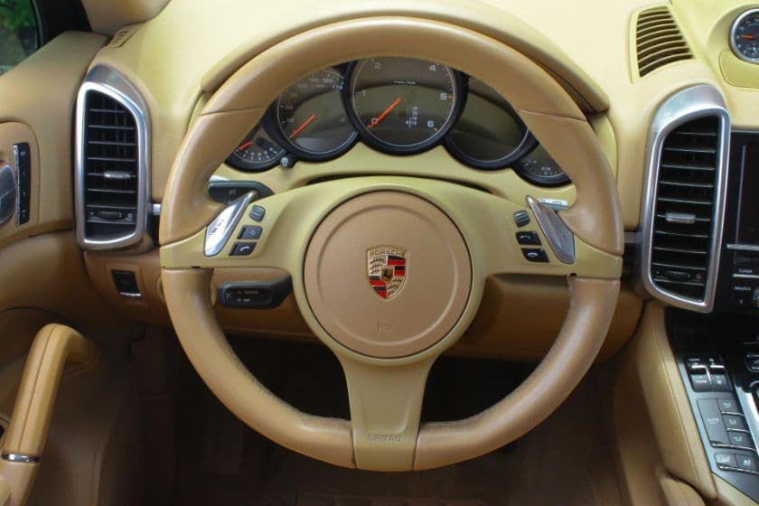 2014 Porsche Cayenne thumbnail 4