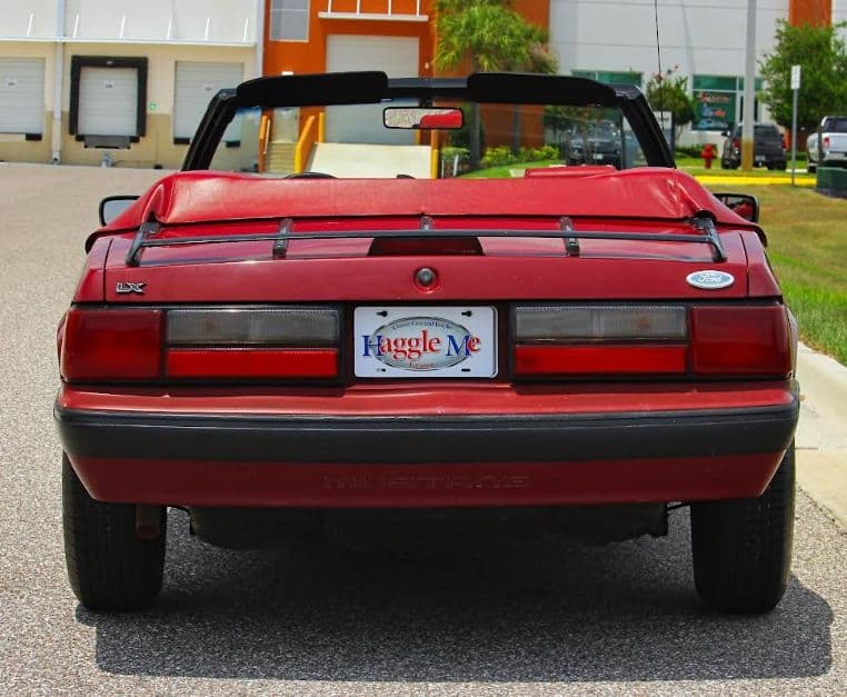 1988 Ford Mustang thumbnail 5