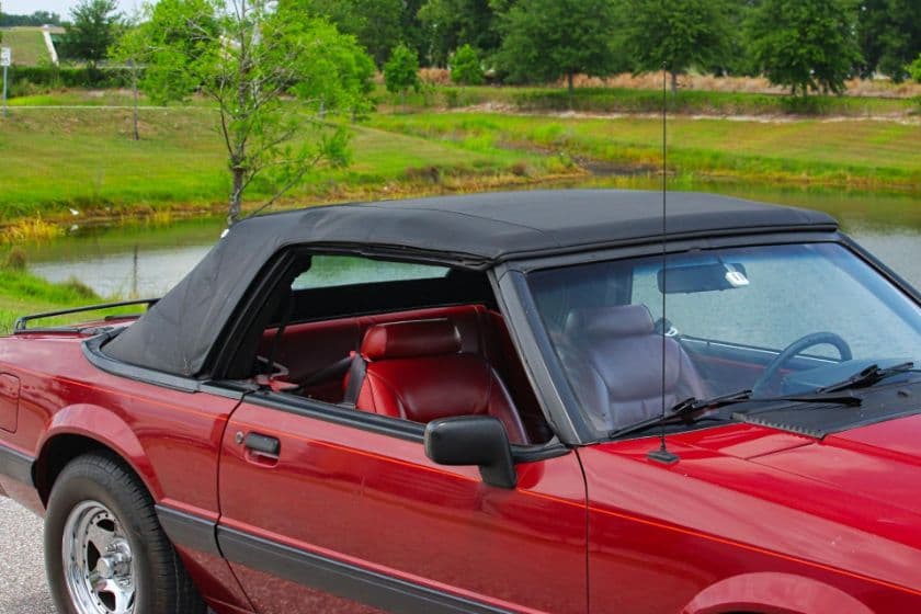 1988 Ford Mustang thumbnail 6