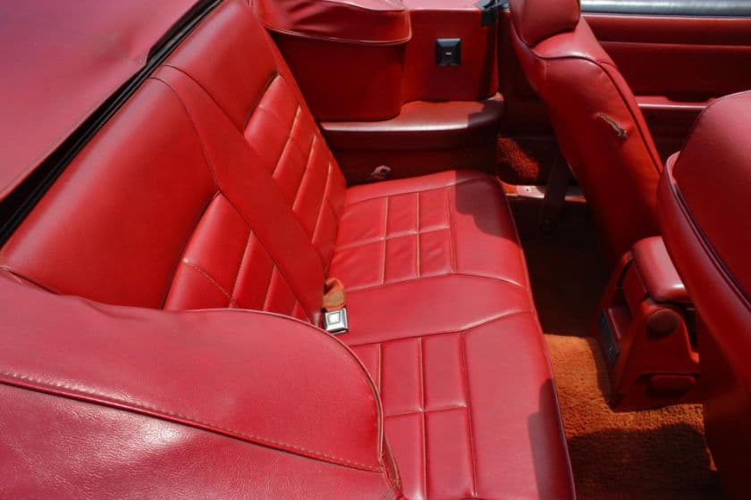 1988 Ford Mustang thumbnail 8