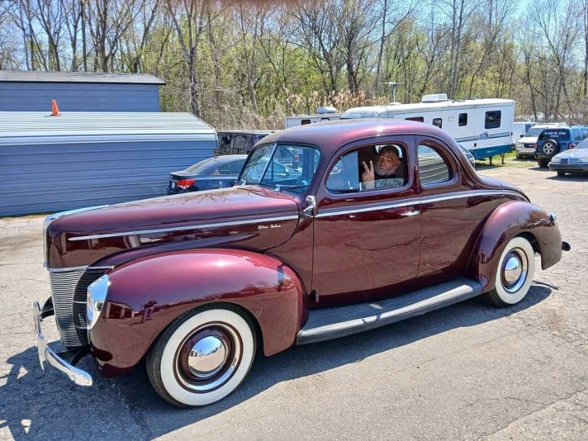 1940 Ford Coupe — photo 1