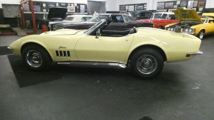 1969 Chevrolet Corvette Convertible — photo 1