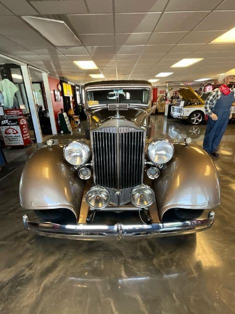 1934 Packard Super 8 thumbnail 6