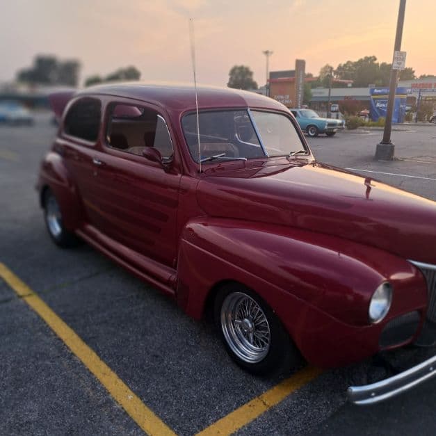 1941 Ford 2 Door Sedan thumbnail 18