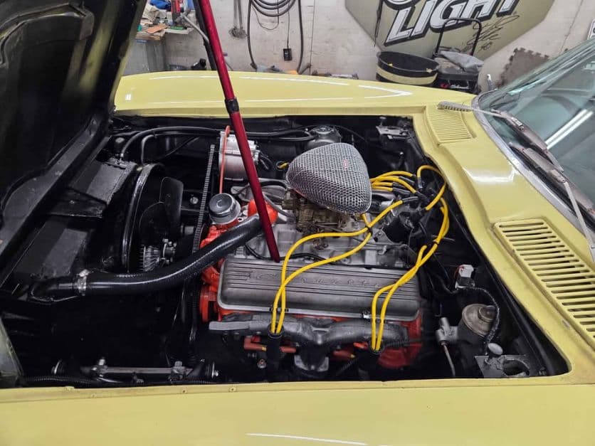 1963 Chevrolet Corvette Convertible thumbnail 13