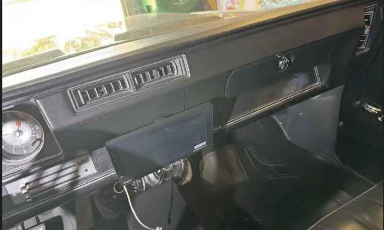 1970 Oldsmobile Cutlass S thumbnail 8