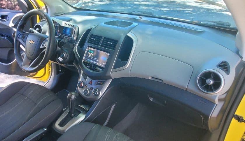 2016 Chevrolet Sonic Limited Edition Rally inspired thumbnail 17