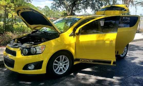 2016 Chevrolet Sonic Limited Edition Rally inspired thumbnail 9