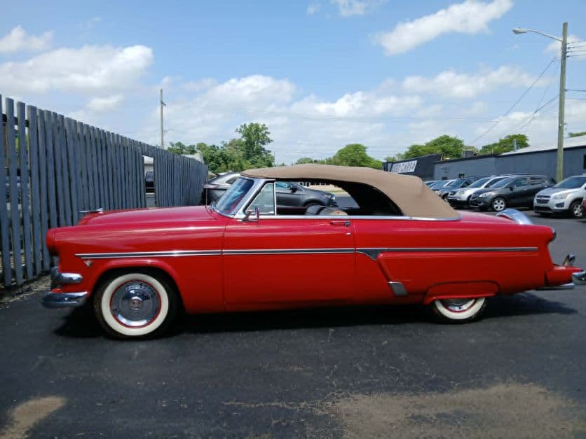 1954 Ford Sunliner Convertible thumbnail 3