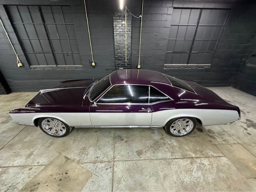 1966 Buick Riviera thumbnail 3