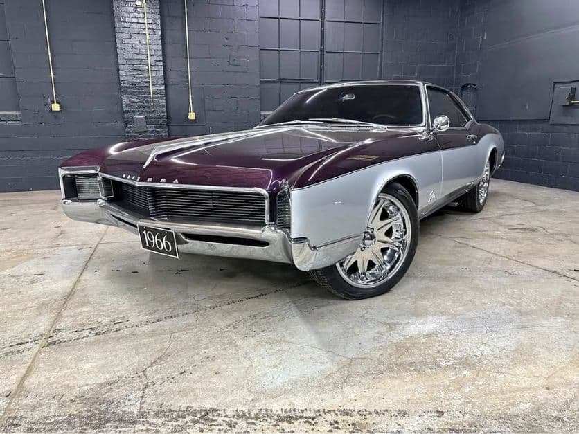 1966 Buick Riviera thumbnail 6