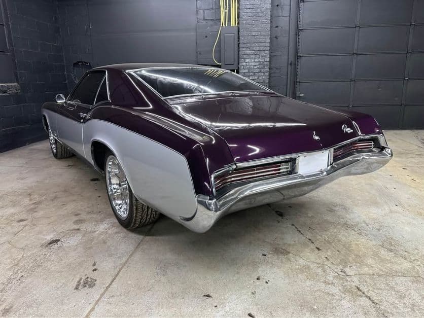 1966 Buick Riviera thumbnail 7