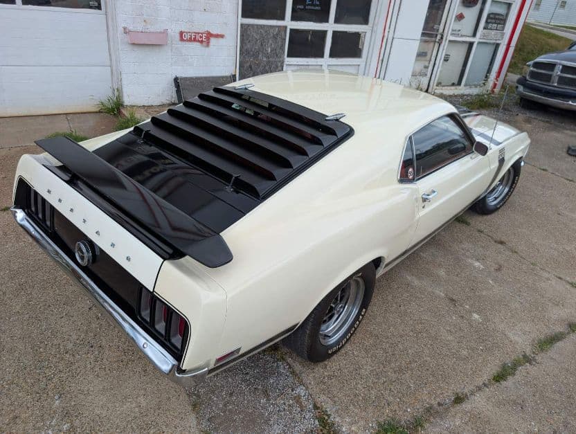 1970 Ford Mustang Boss 302 thumbnail 3