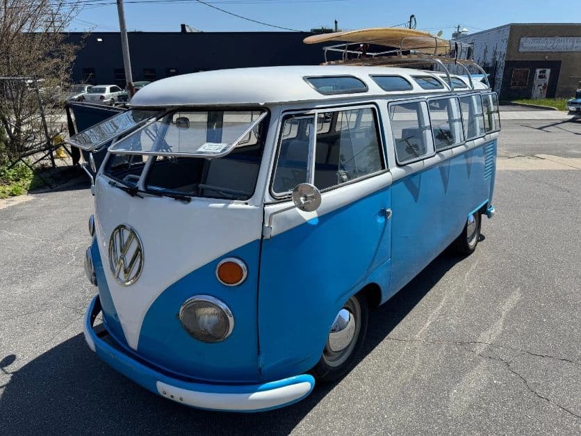 1965 Volkswagen 23-Window Samba Bus thumbnail 7