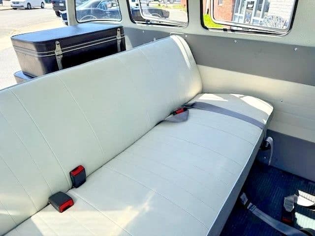 1965 Volkswagen 23-Window Samba Bus thumbnail 10