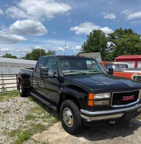 1999 GMC 3500 Dually — photo 1