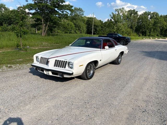 1974 Pontiac Grand Am thumbnail 4