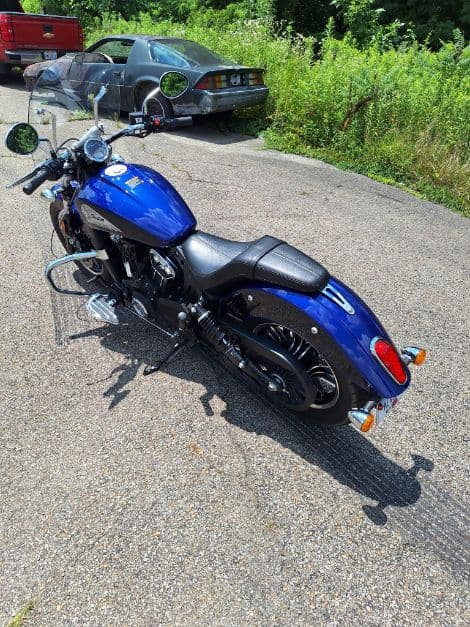 2023 Indian Scout Bobber thumbnail 6