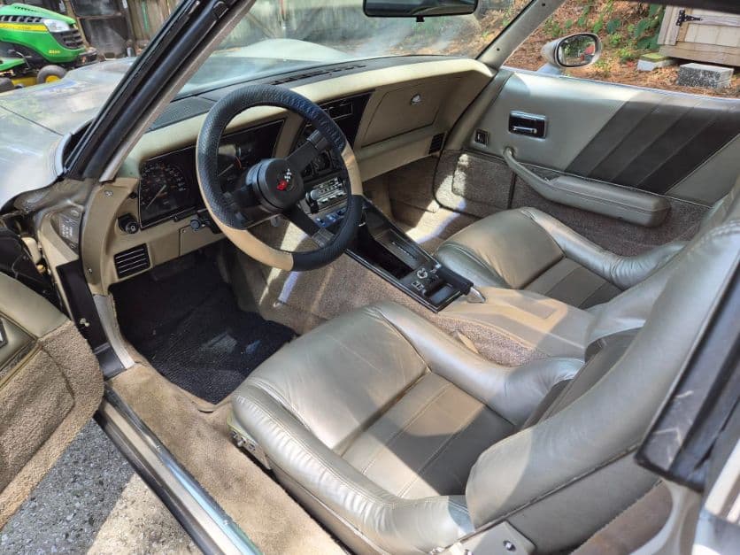 1982 Chevrolet Corvette thumbnail 9