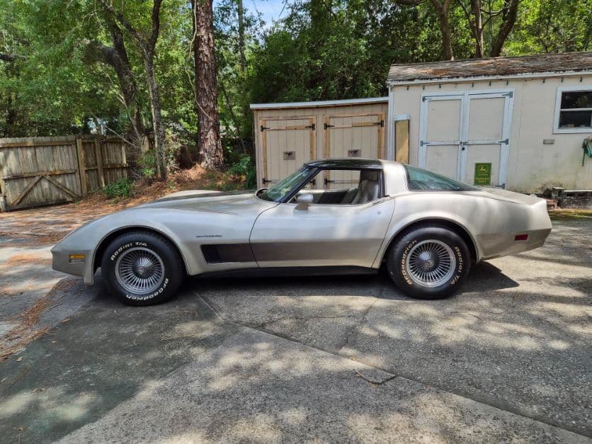 1982 Chevrolet Corvette thumbnail 4