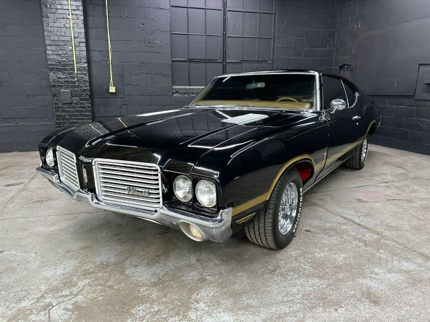 1972 Oldsmobile Cutlass — photo 1