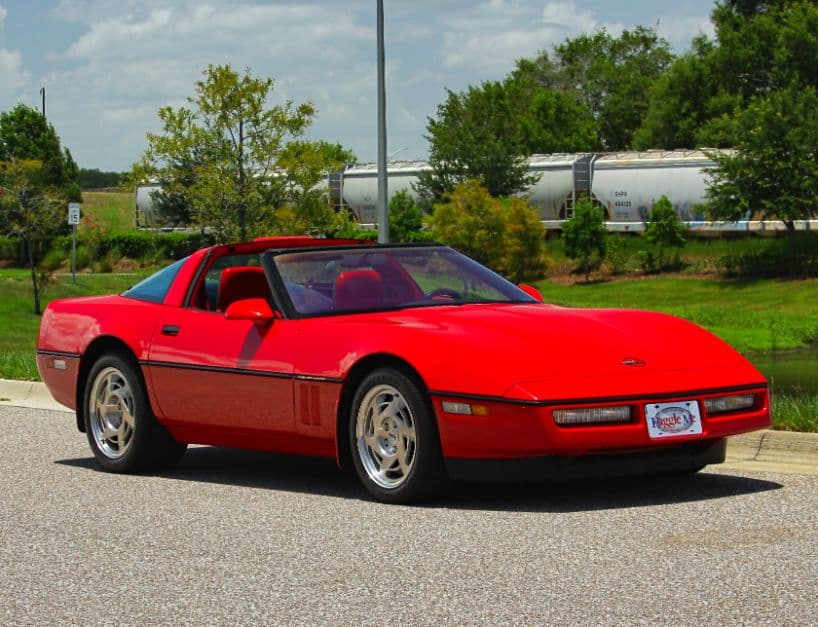 1990 Chevrolet Corvette — photo 1