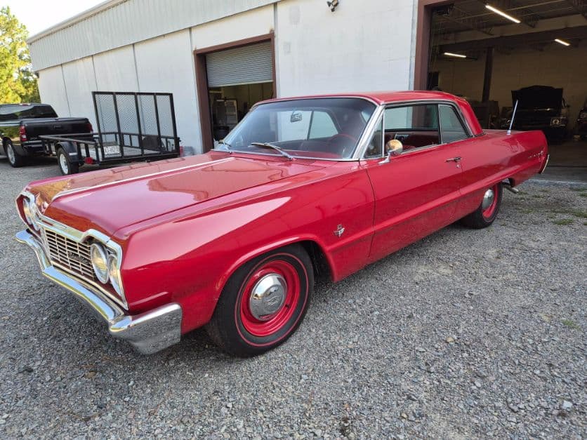 1964 Chevrolet Impala — photo 1