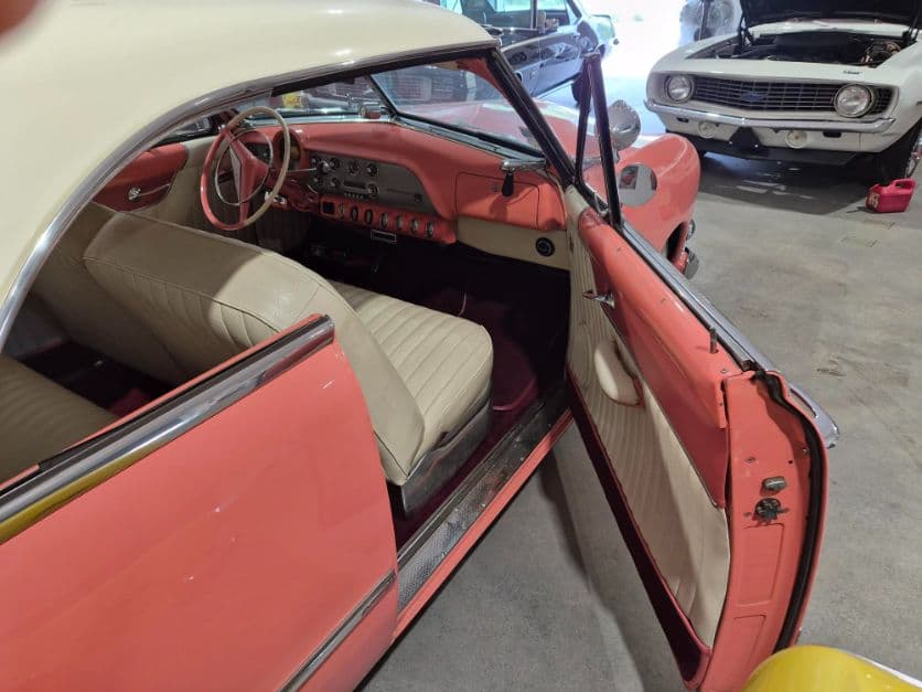 1951 Ford Crown Victoria thumbnail 11