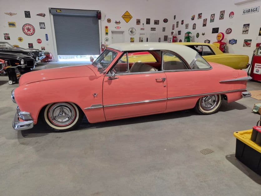 1951 Ford Crown Victoria thumbnail 5