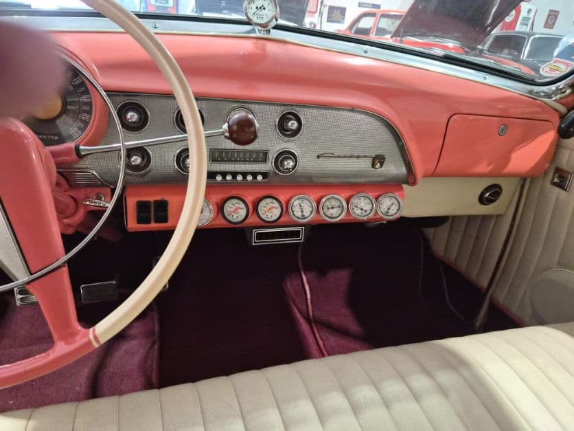 1951 Ford Crown Victoria thumbnail 8