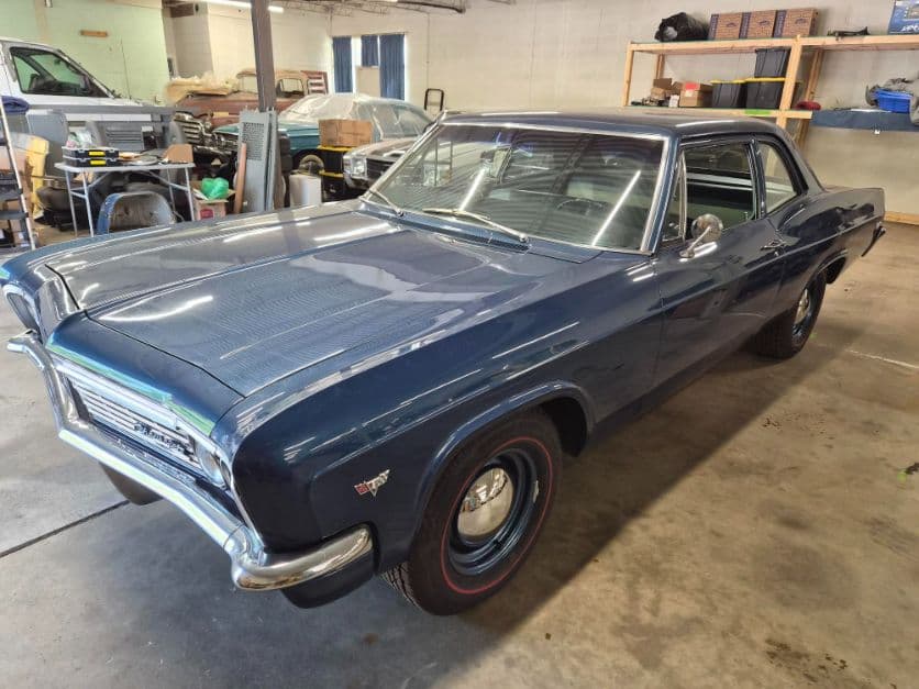 1966 Chevrolet Biscayne — photo 1