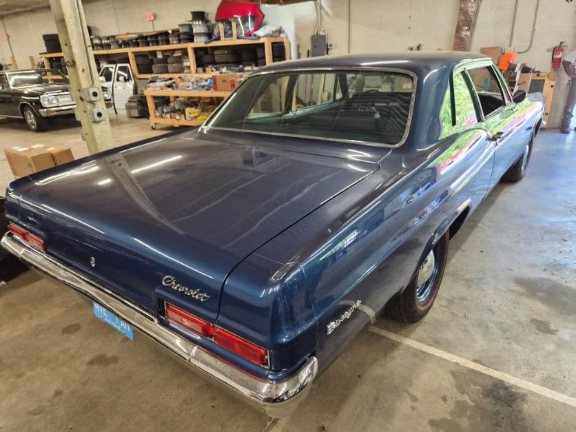 1966 Chevrolet Biscayne thumbnail 3